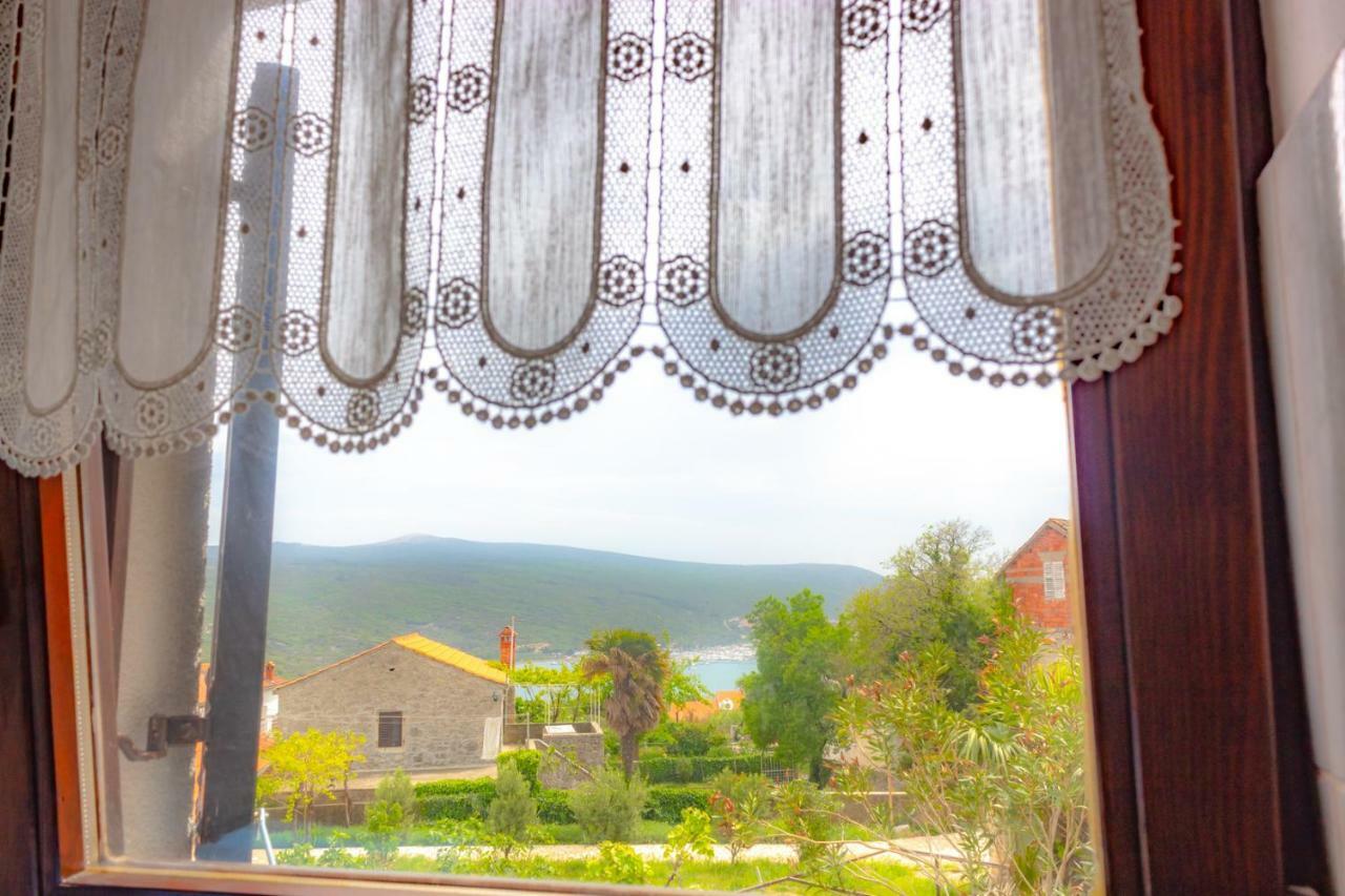 Kuca Za Odmor Kornic Vila Exterior foto