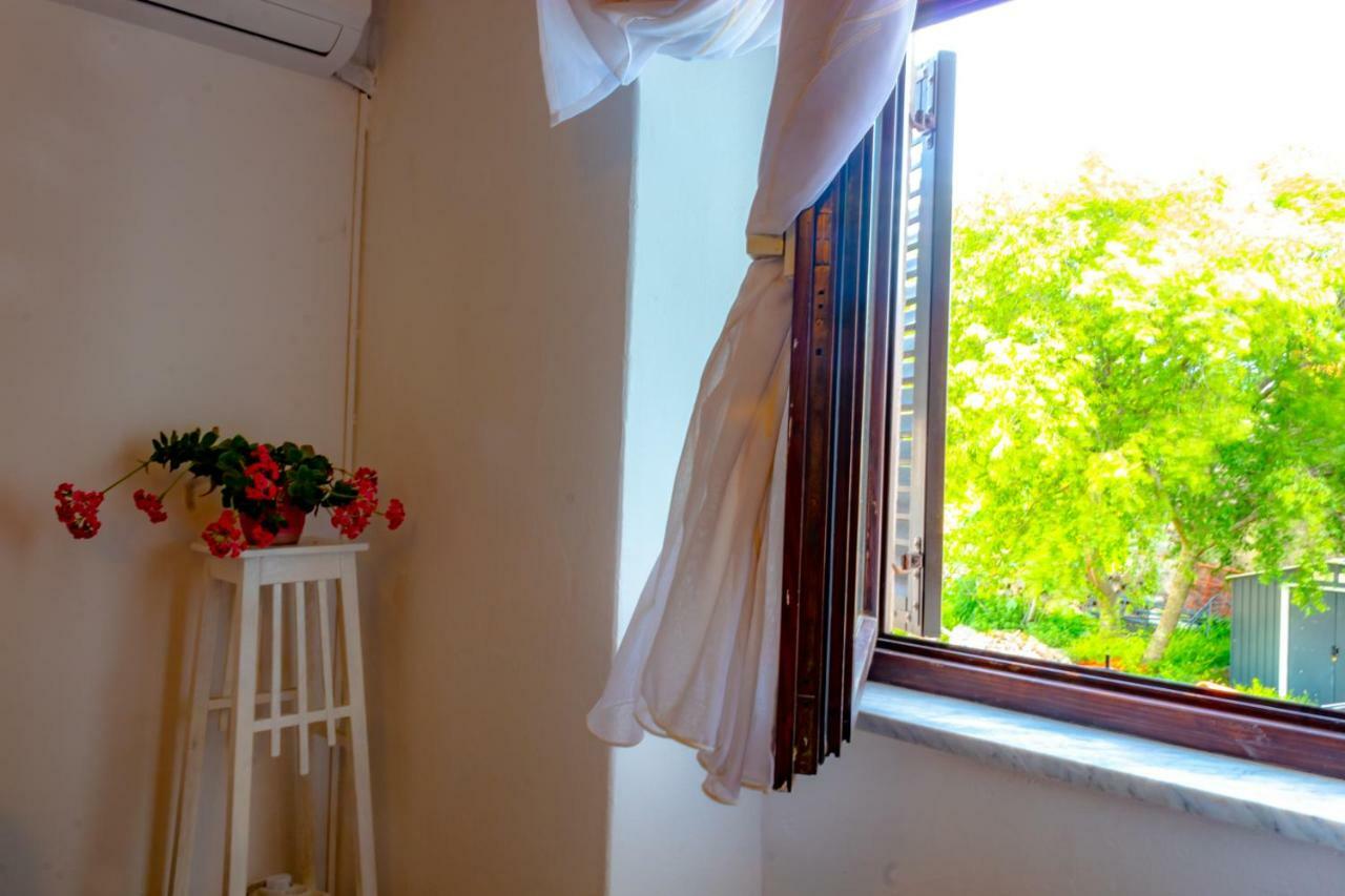 Kuca Za Odmor Kornic Vila Exterior foto