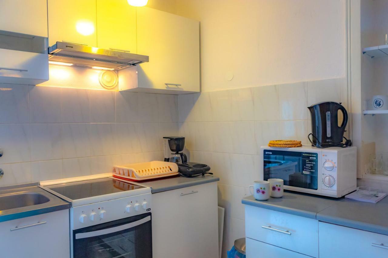 Kuca Za Odmor Kornic Vila Exterior foto